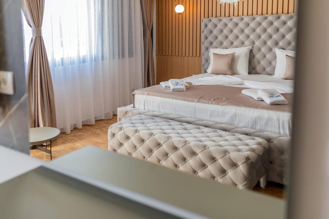 Villa Blue Bay Dobra Voda Buitenkant foto